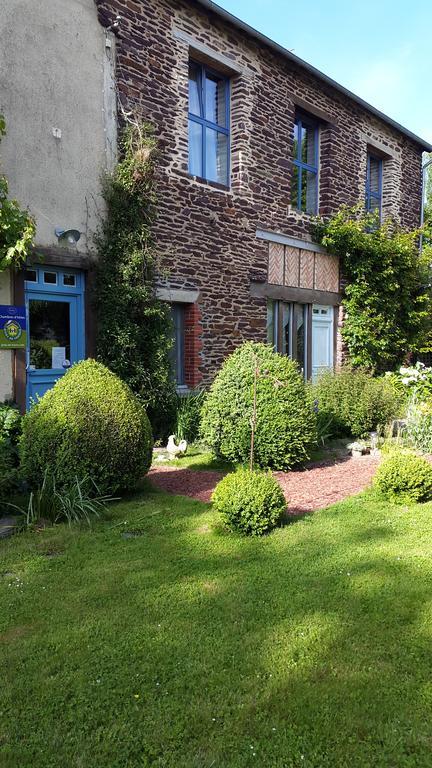 La Gentilhommiere Panzió Chantepie Kültér fotó